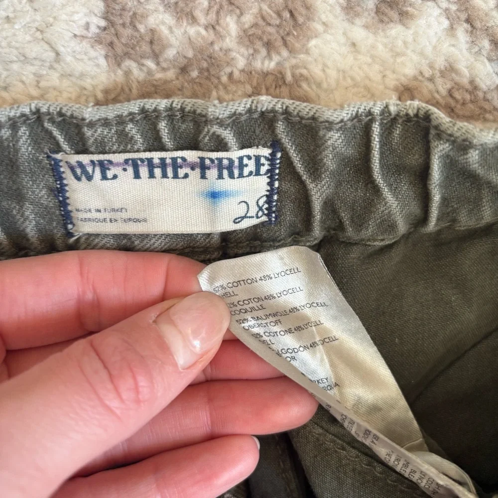 We The Free NWT Max Slouchy Cargo Jeans Mid-Rise Wide-Leg Oversized Washed